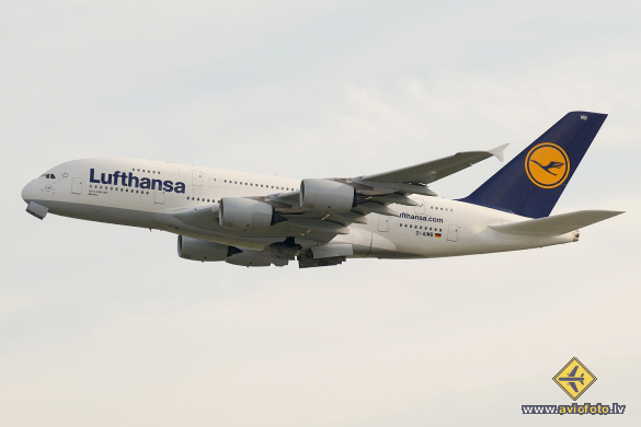 Airbus A380-841