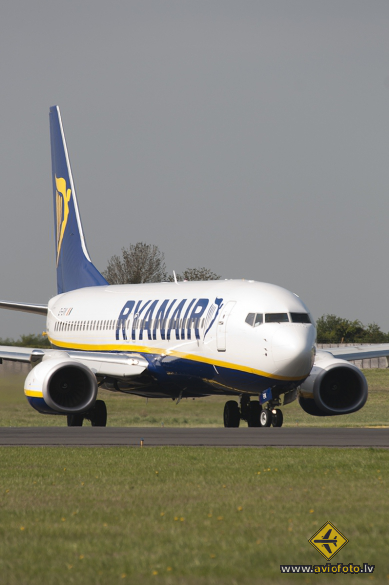 Boeing 737-8AS