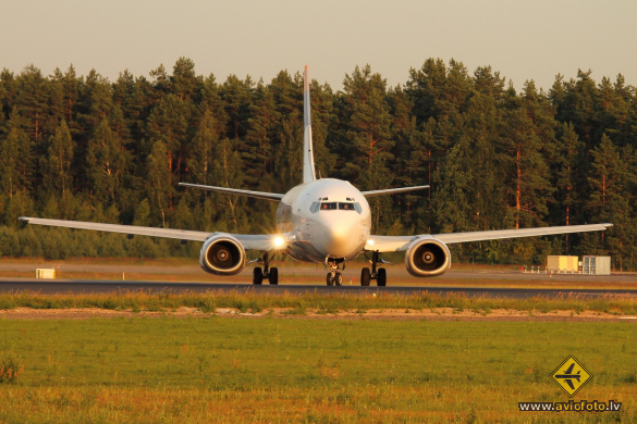 Boeing 737-301(SF)