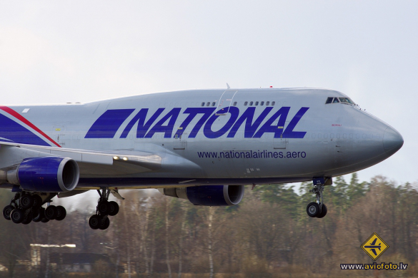 Boeing 747-428M(BCF)