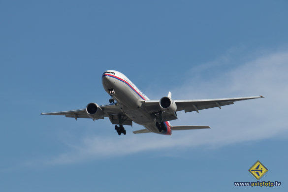 Boeing 777-2H6/ER