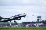 Boeing 737-8AS