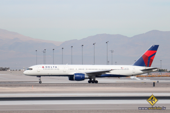 Boeing 757-232