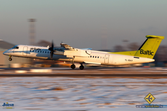 Bombardier DHC-8-402 Q400