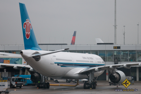 Airbus A330-223
