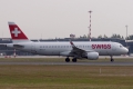 Airbus A320-214