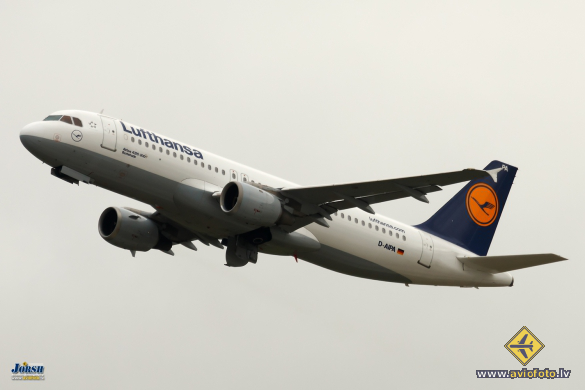 Airbus A320-211