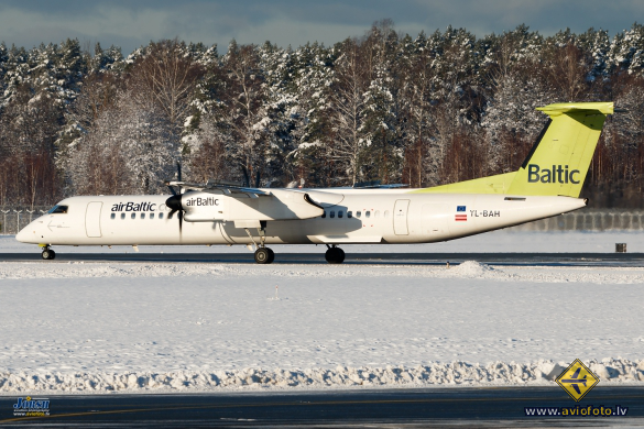 Bombardier DHC-8-402 Q400