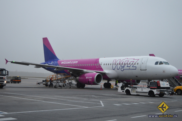 Airbus A320-232
