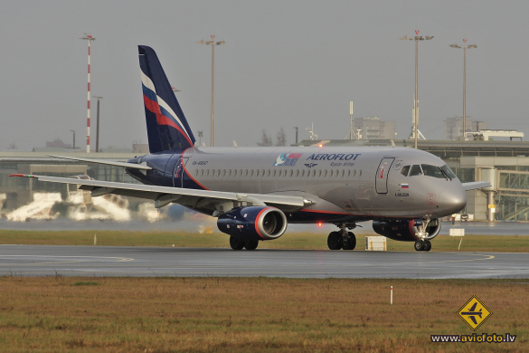 Sukhoi SSJ-100-95B-LR Superjet 100 (RRJ-95B)