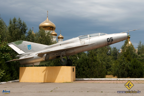 Mikoyan-Gurevich MiG-21UM