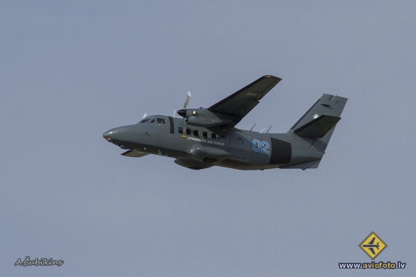 Let L-410UVP Turbolet