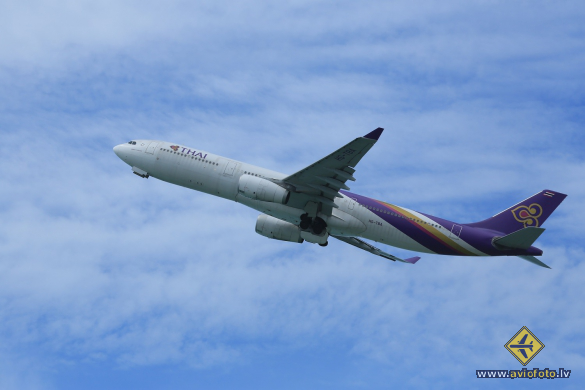 Airbus A330-343