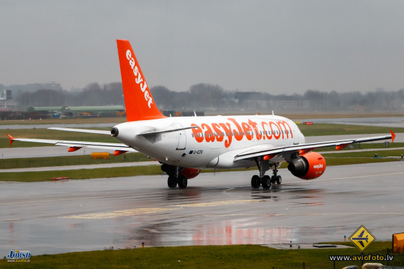 Airbus A319-111