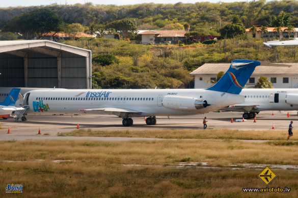 McDonnell Douglas MD-82 (DC-9-82)