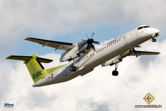 Bombardier DHC-8-402 Q400