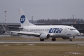 Boeing 737-524