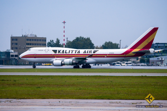Boeing 747-446(BCF)