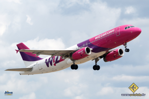 Airbus A320-232