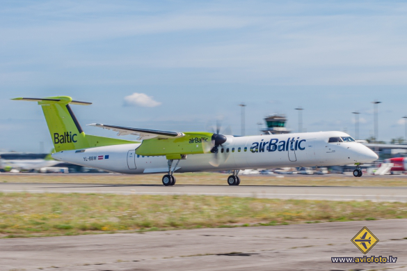 Bombardier DHC-8-402 Q400