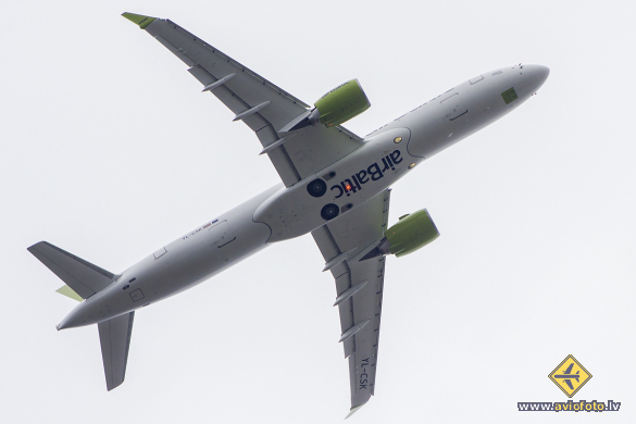 Airbus A220-300