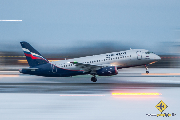 Sukhoi SSJ-100-95B Superjet 100 (RRJ-95B)