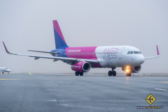 Airbus A320-232