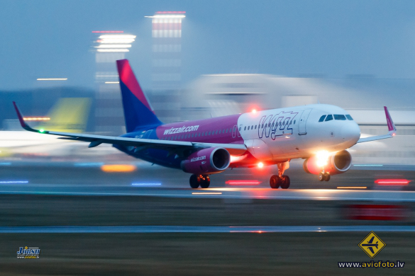 Airbus A320-232