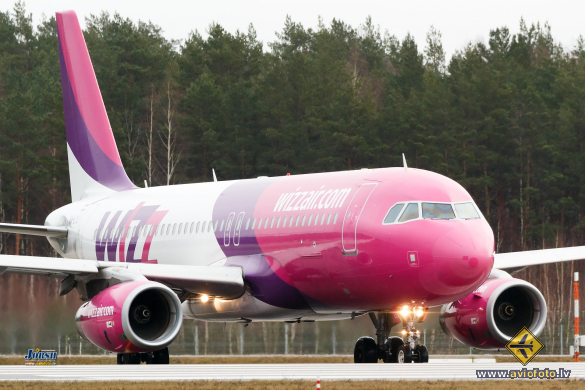 Airbus A320-232