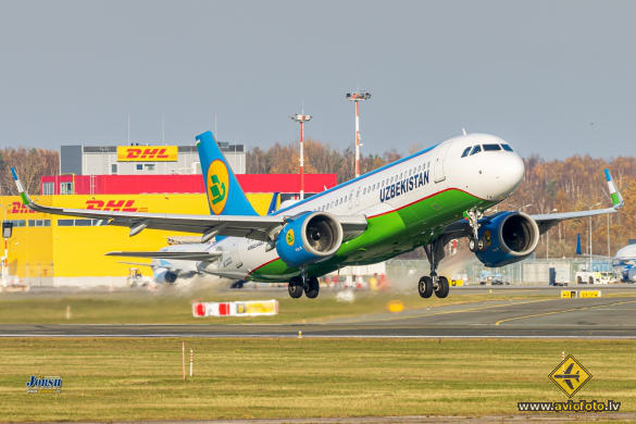 Airbus A320-251N