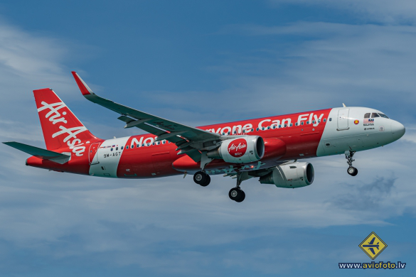 Airbus A320-216