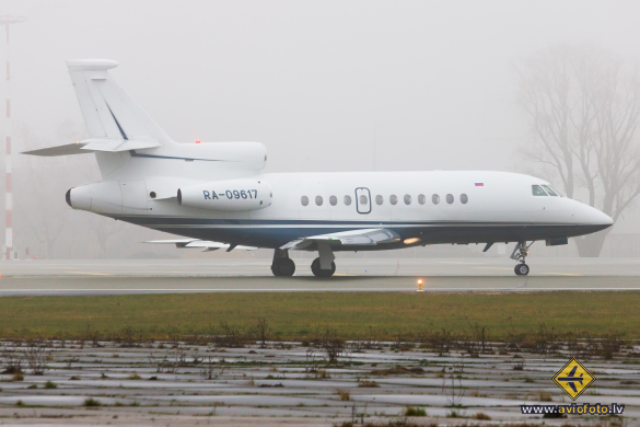 Dassault Falcon 900C