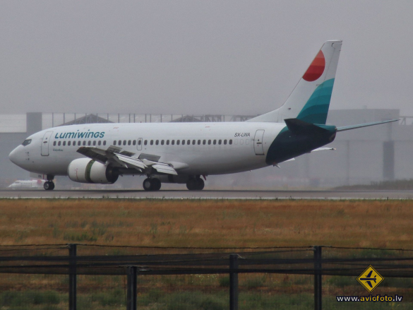 Boeing 737-330