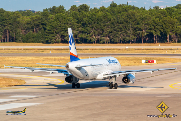 Airbus A320-232