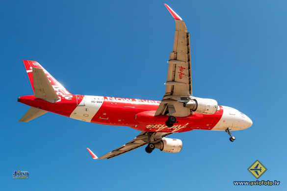 Airbus A320-216