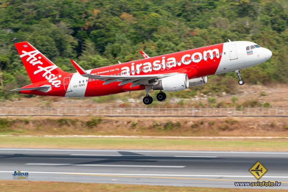 Airbus A320-216