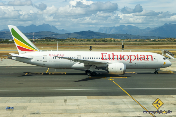 Boeing 787-8 Dreamliner