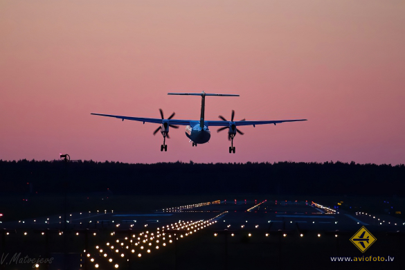 Bombardier DHC-8-402 Q400