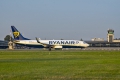 Boeing 737-8AS