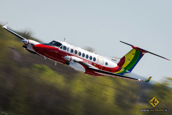 Hawker Beechcraft 350 King Air (B300)