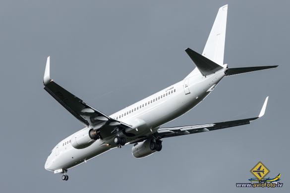 Boeing 737-83N