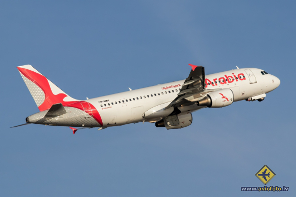 Airbus A320-214