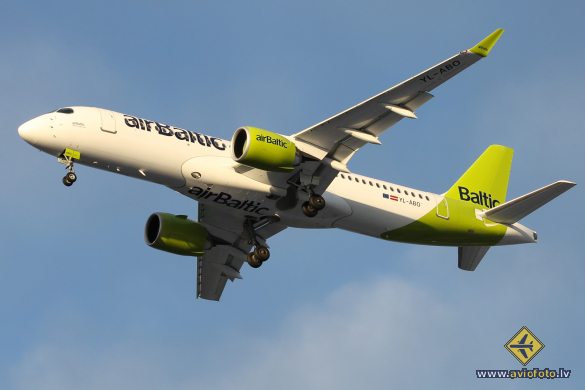 Airbus A220-300