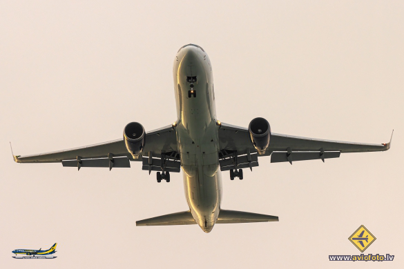 Boeing 767-323/ER(BDSF)