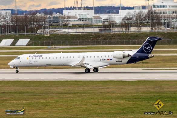 Bombardier CRJ-900 NG (CL-600-2D24)