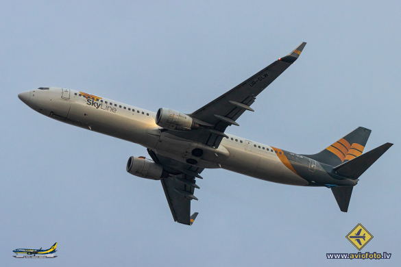 Boeing 737-94X/ER