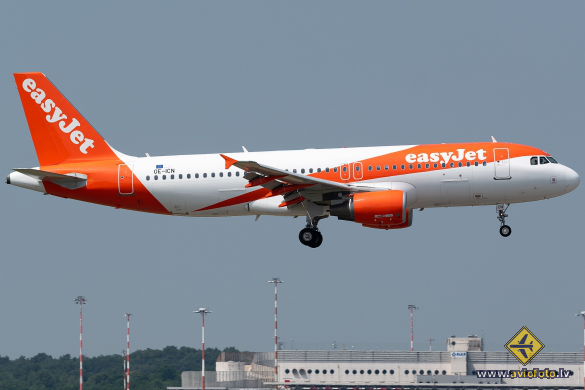 Airbus A320-214