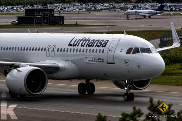 Airbus A320-271N