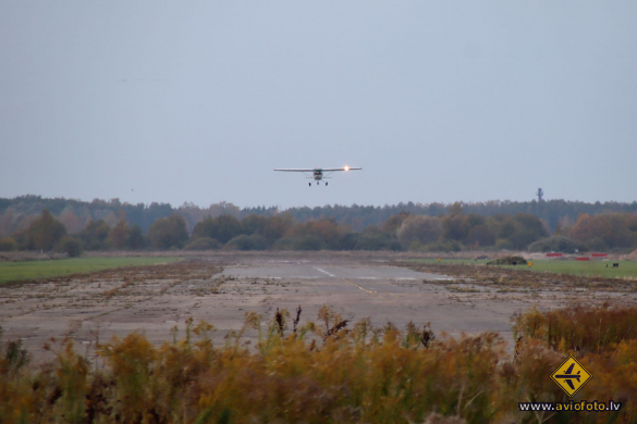 Cessna 150J