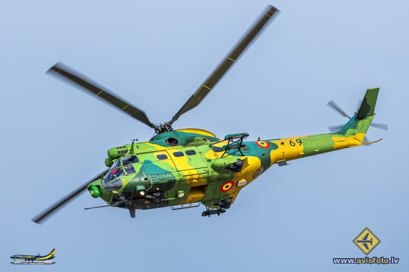 Aerospatiale (IAR) IAR-330L/SOCAT Puma